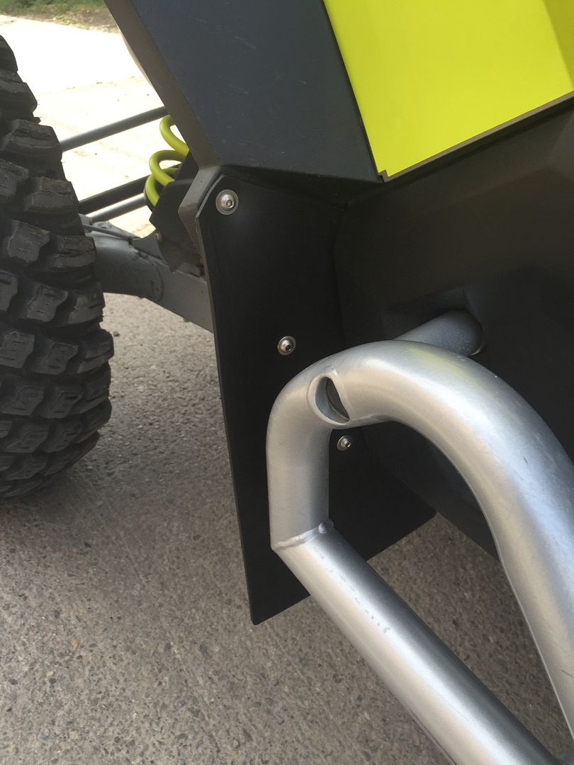 Desert Molding Concepts XP1000 Fender Skirts Polaris RZR Forum RZR